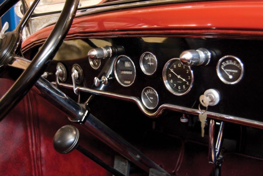  Cadillac Series 341A V8 Sport Phaeton 1928 года  (фото 7 из 12)